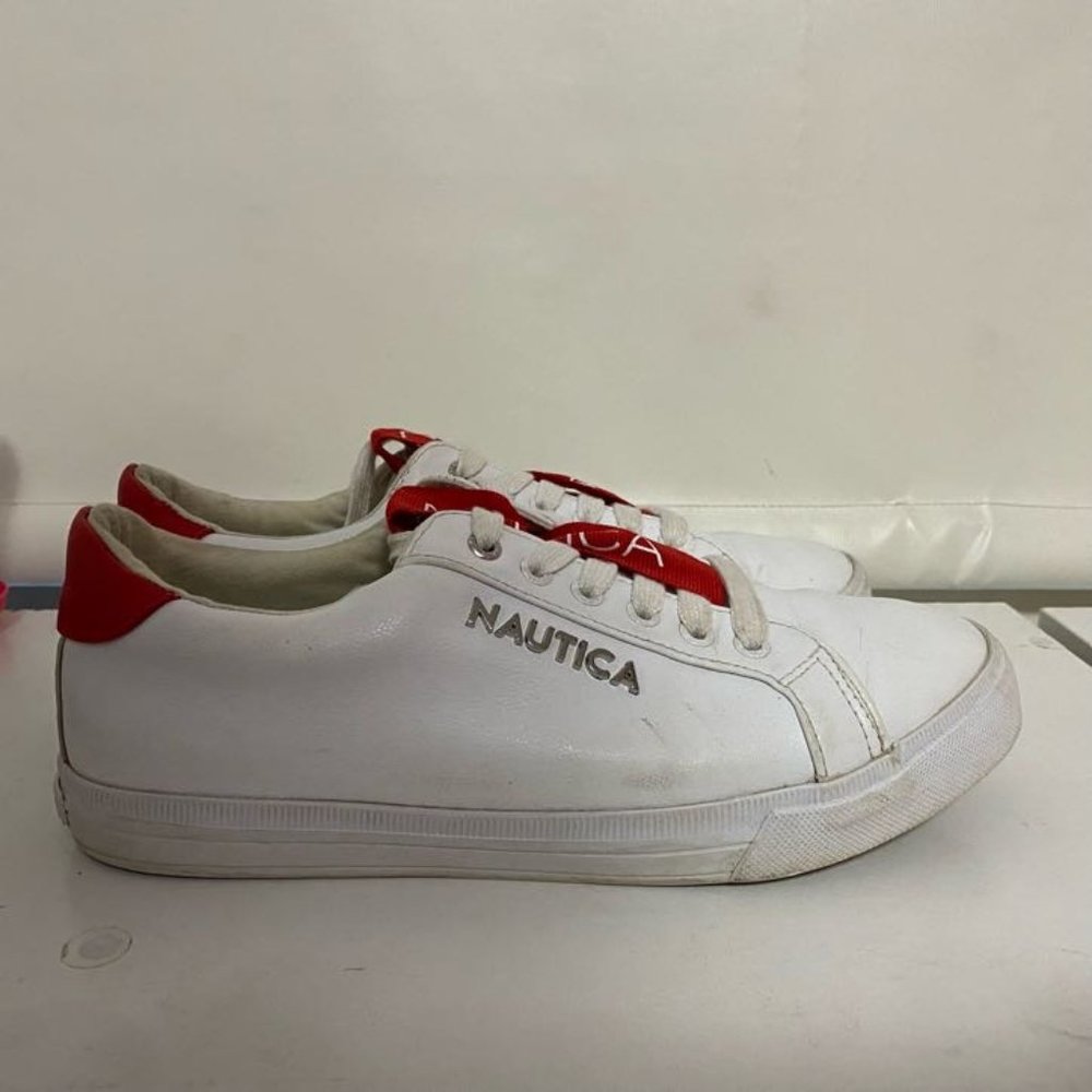 Nautica women Sneakers size 8